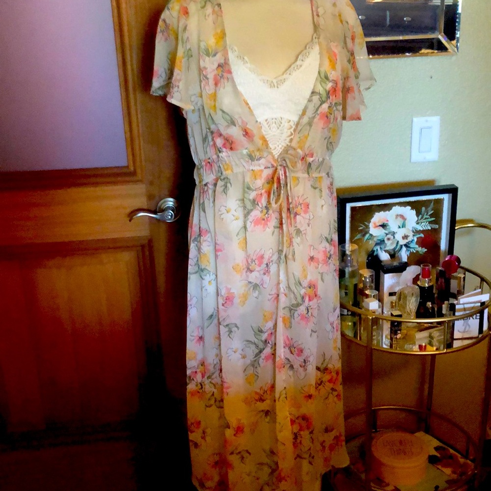 Sheer Vintage Floral style Duster